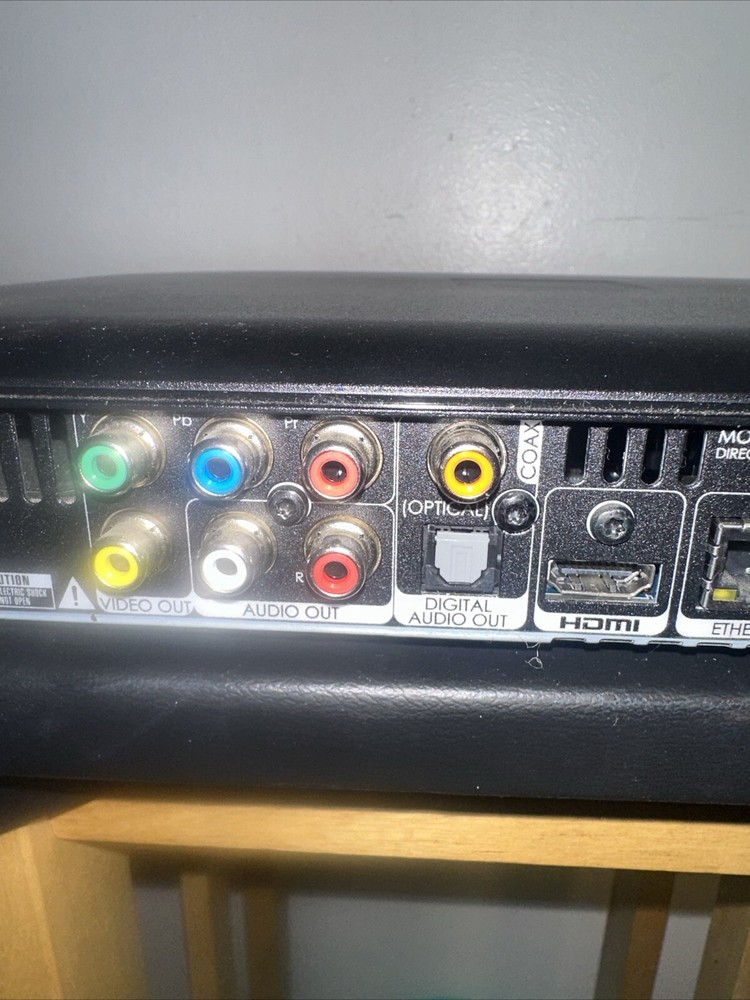 DIRECTV console HR44-500 with cords and remote control tested