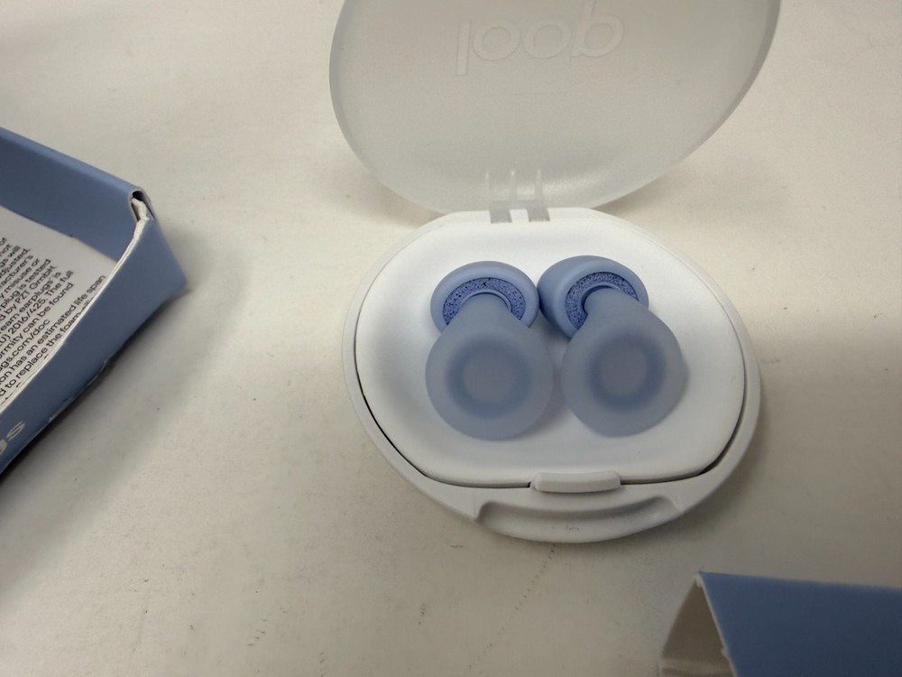 Loop Dream BLUE Silicone/Memory Foam Tips Sleeping Comfortable