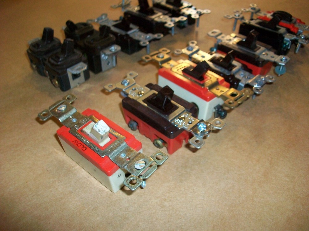 12pc Industrial Grade Toggle Switch 15 & 20 AMP