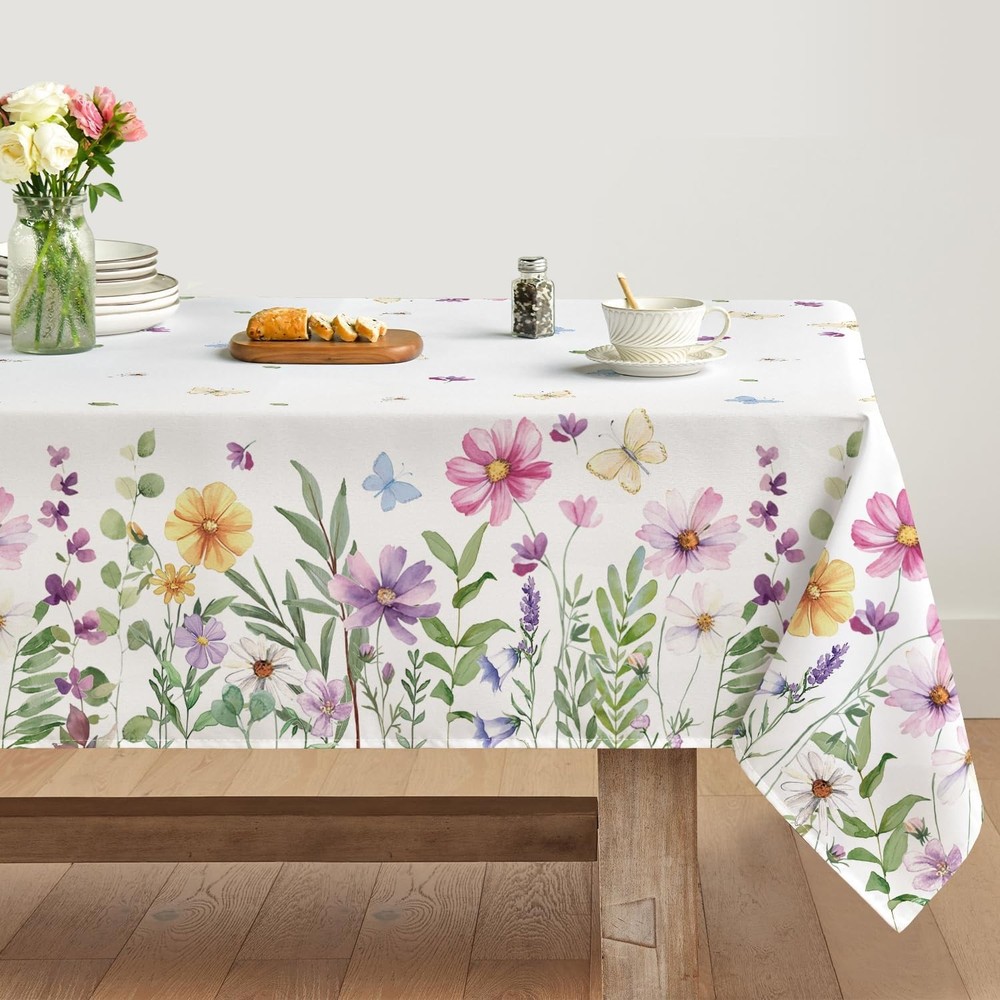 Artoid Mode Flowers Butterflies Spring Table Cloth, Rectangular 140x220 cm