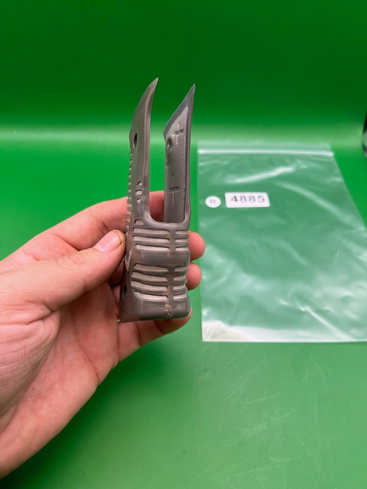 Bob Long Vanquish Grips