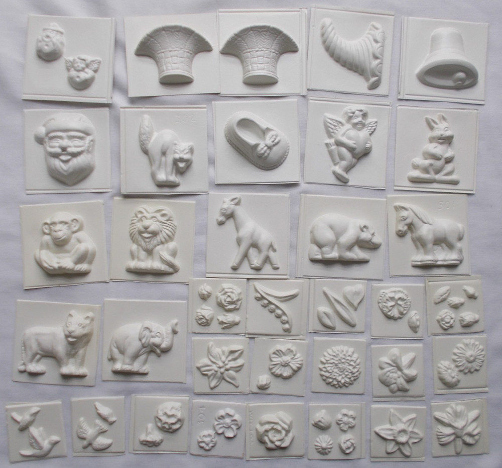 Wilton Sugar Molds Set of 35 with instructions