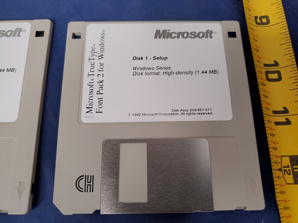 Microsoft True Type Font Pack 2 for Windows 3.5" Floppy Disk VTG 1992