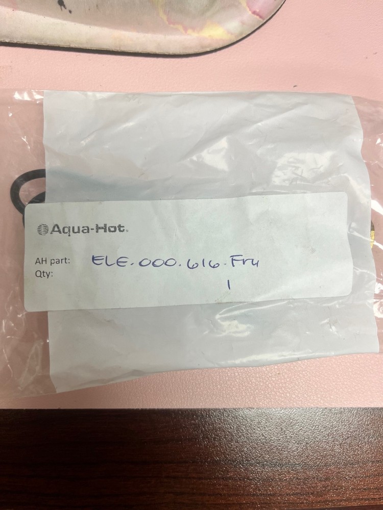 Aqua-Hot system VAC High Limit Thermostat High Limit Thermostat ELE-000-616-FRU