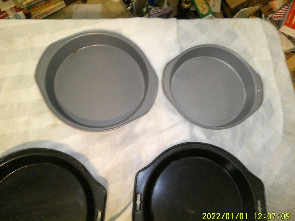 7 ISEF ROUND CAKE PIE PANS VARIOUS SIZES
