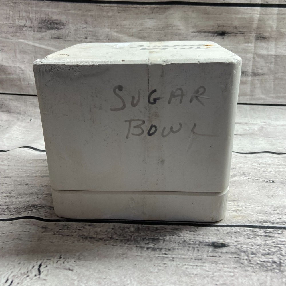Vintage Unbranded Ceramic Casting Mold Sugar Bowl #W-460