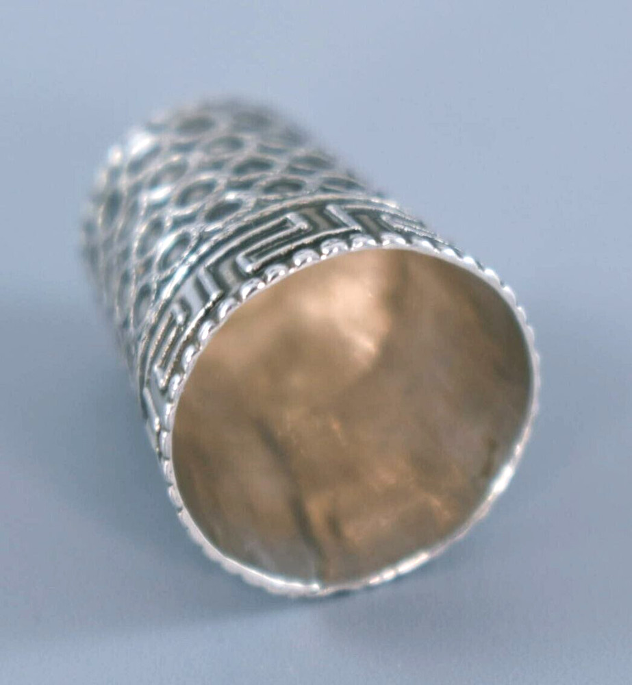 ANTIQUE SILVER .935 THIMBLE in BOX c1920