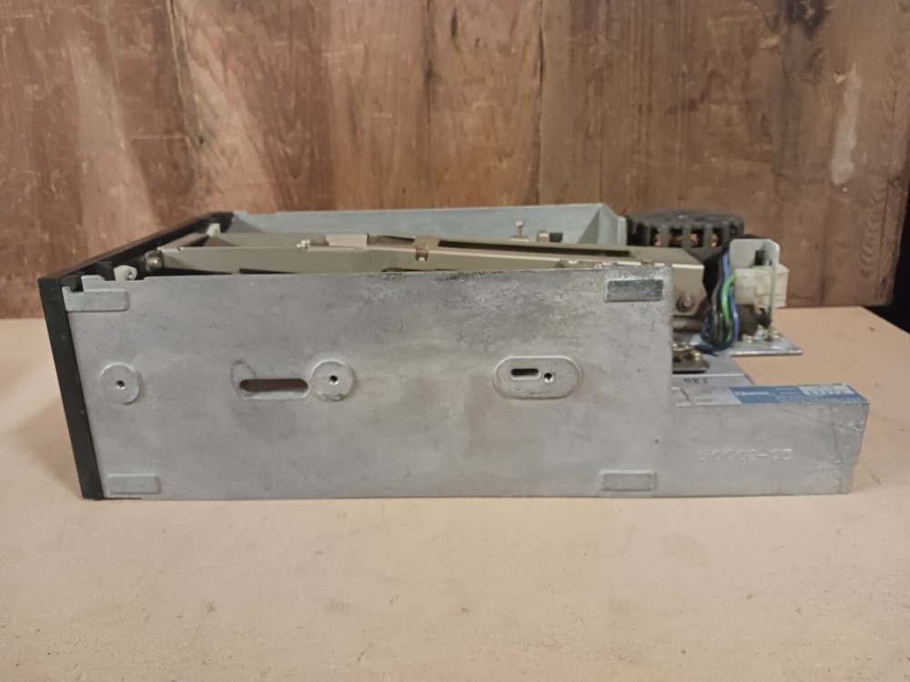 Qume Model No. DT/8 Double-Sided Dual-Density Disk Drive