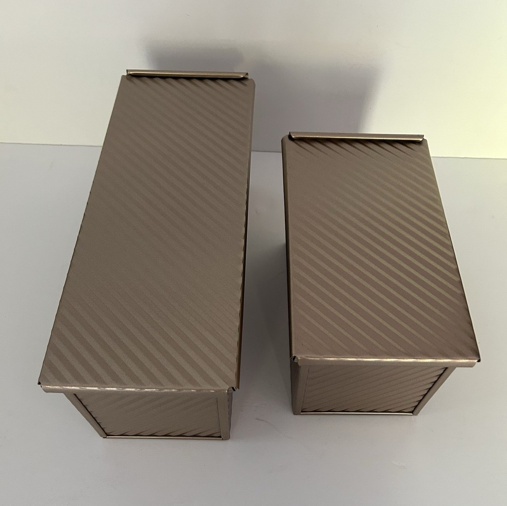2 Pack Heavy Duty Pullman Loaf Pans w/ Lids