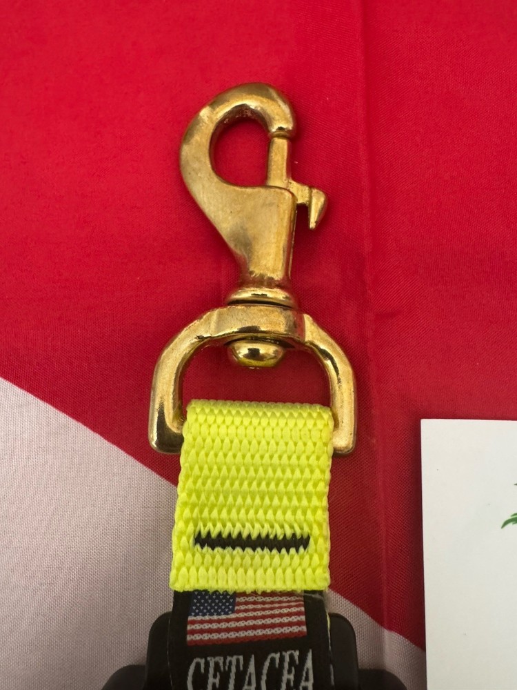 SCUBA REGULATOR CONSOLE CLIP BY CETACEA NICE!