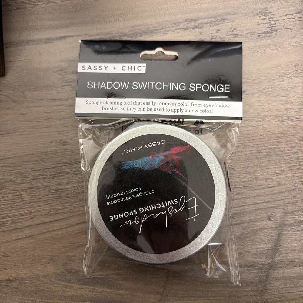Sassy+Chic Shadow Switching Sponge