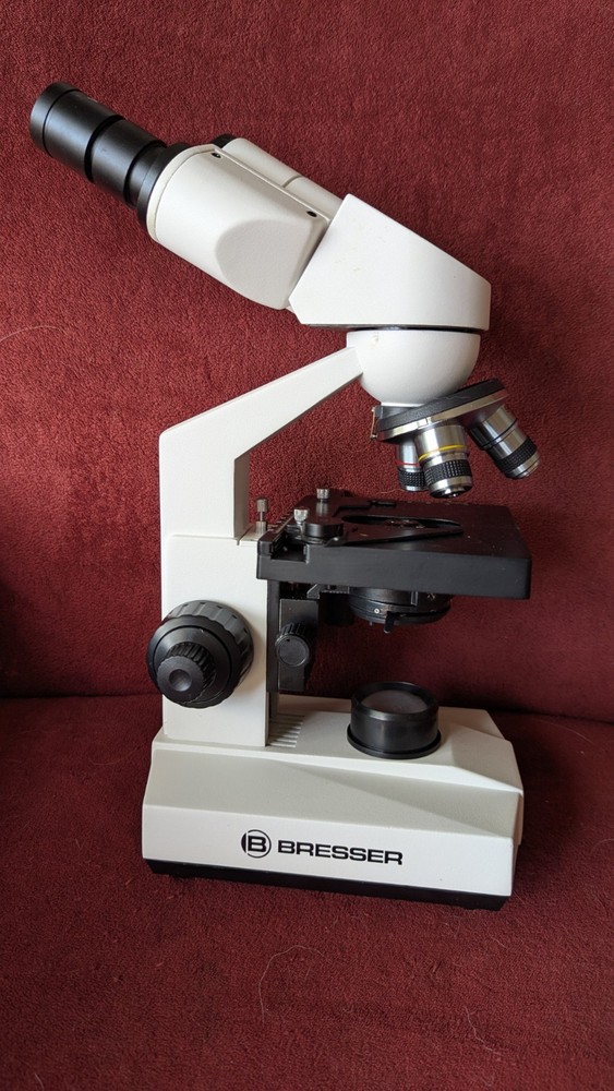 Bresser Erudite Basic Bino 40x - 400x Microscope