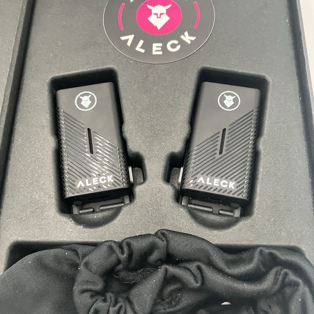 Aleck Punks Helmet Bluetooth Speakers Audio Comms System Open Box Tested