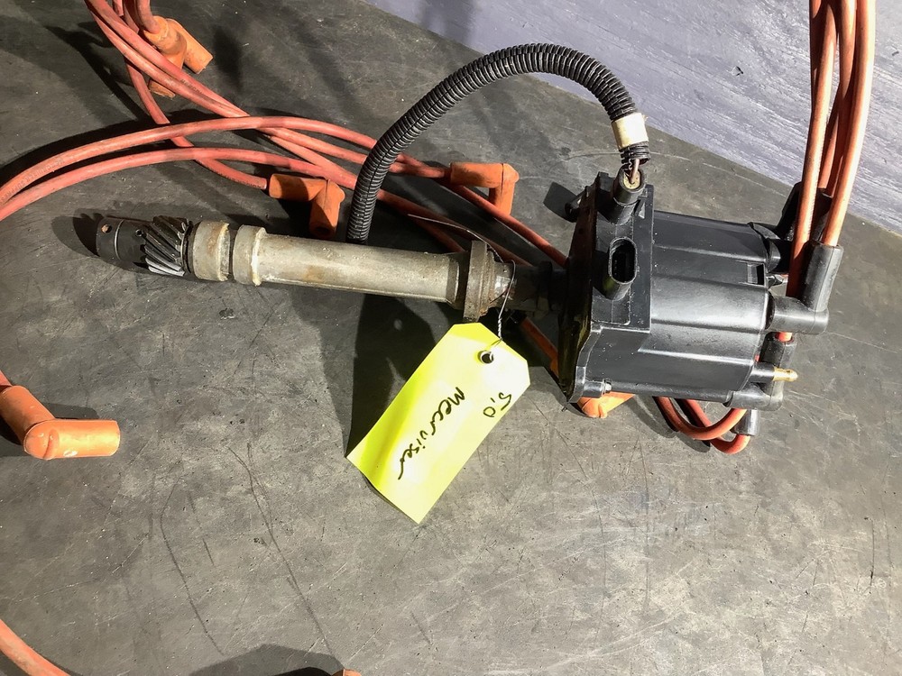 OEM Mercruiser 5.0 Distributor + Cables Assy.