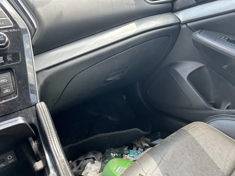 MAXIMA 2016 Fuse Box Cabin 104687063