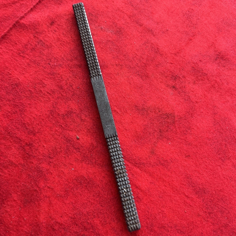 K-D TOOLS 2229 METRIC EXTERNAL THREAD CHASER RESTORER TOOL (k32)