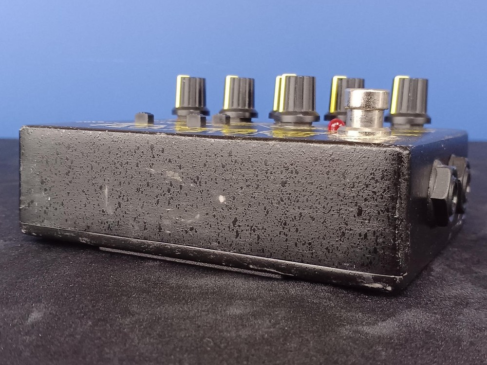 TECH21 SANS bass pre