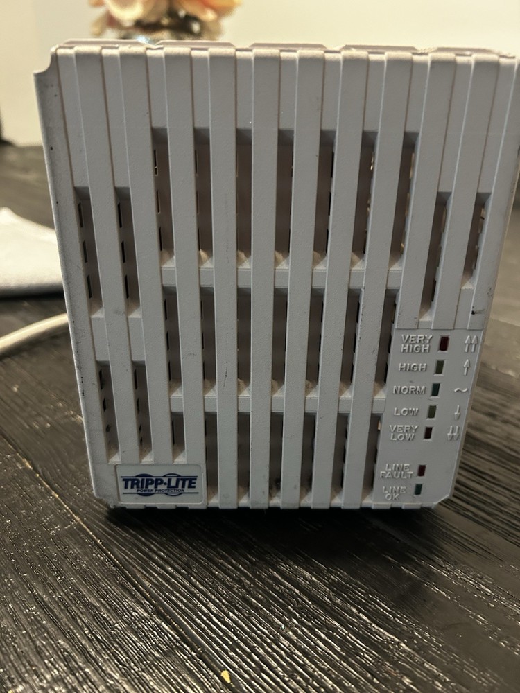 Tripp Lite LC1800 Line Conditioner, 120V - White