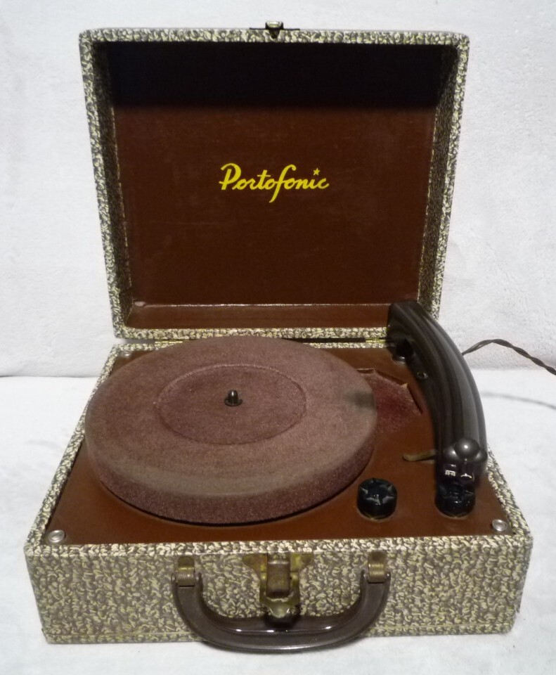 VINTAGE PORTOFONIC SUITCASE RECORD PLAYER