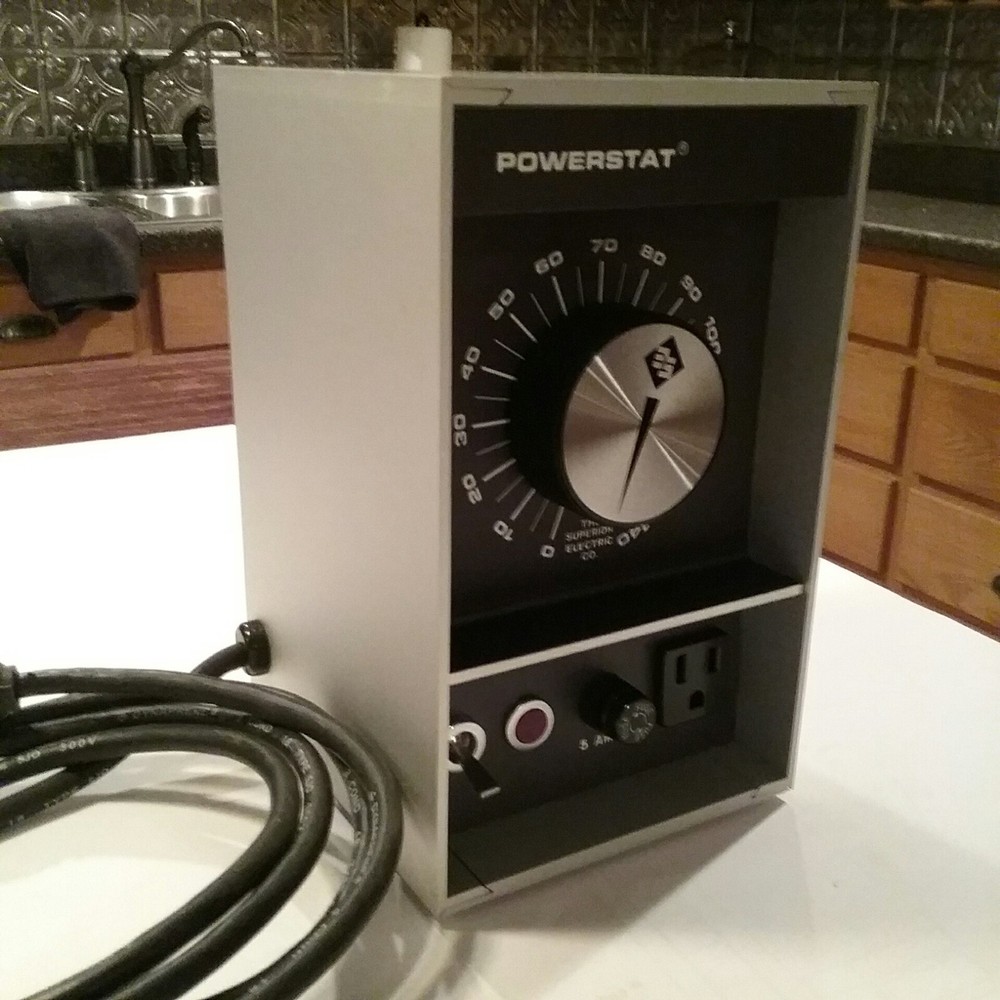 Powerstat Variable Transformer Type N21, Input 120VAC, Output 0-140VAC, 4.5A