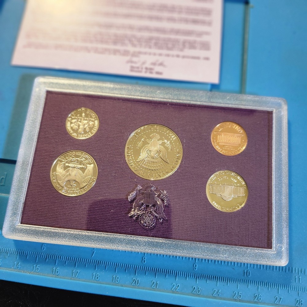 Vintage 1993 US Mint Proof Set Sealed