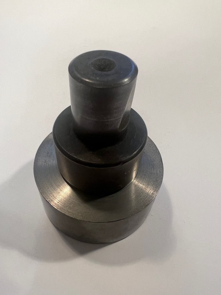 Round Punch and Die Set 1-17/32"