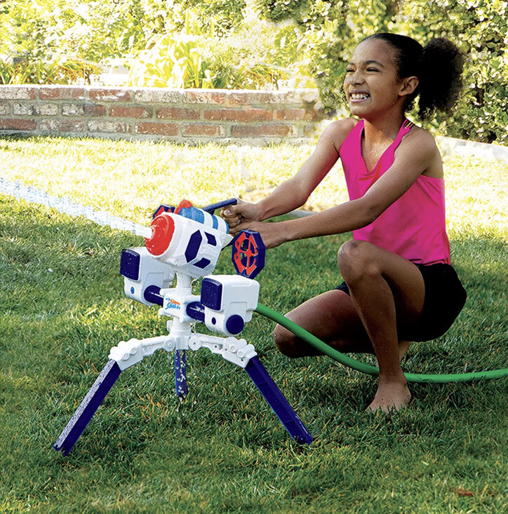 Nerf Super Soaker RoboBlaster with Bonus Water Blaster 30Ft.