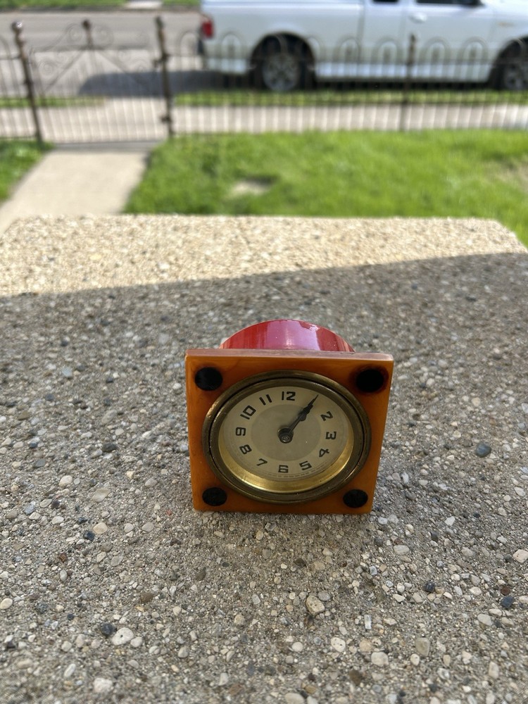Catalin Wind Up Clock
