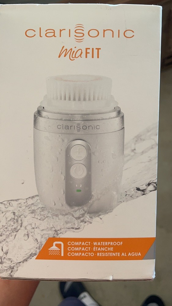 Clarisonic Mia Fit Compact Lightweight Daily Sonic Face Cleansing System - White