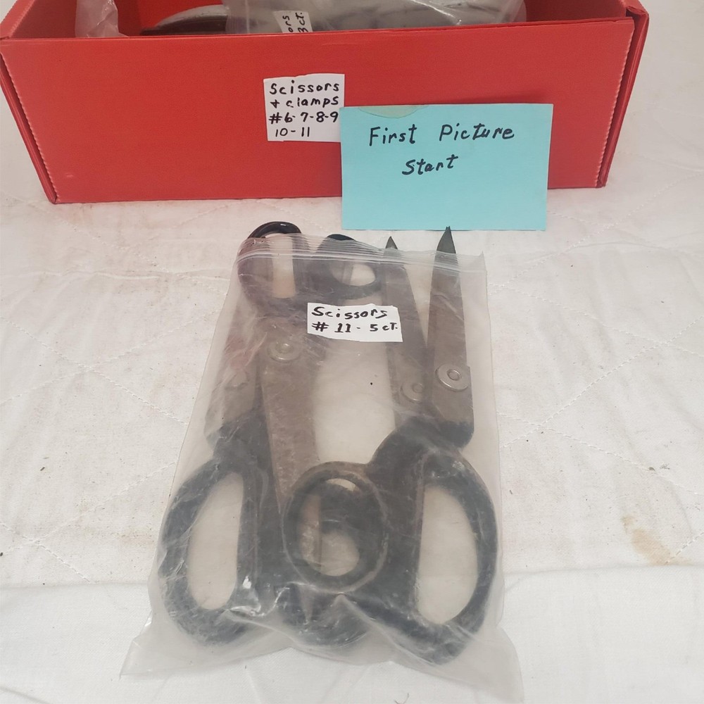 Lot of 5 Assorted Handle Pinking Scissors #11