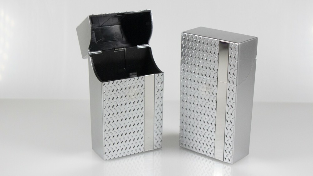12 Diamond Plate Design Push Open Plastic Cigarette Cases Pack Holder 100mm