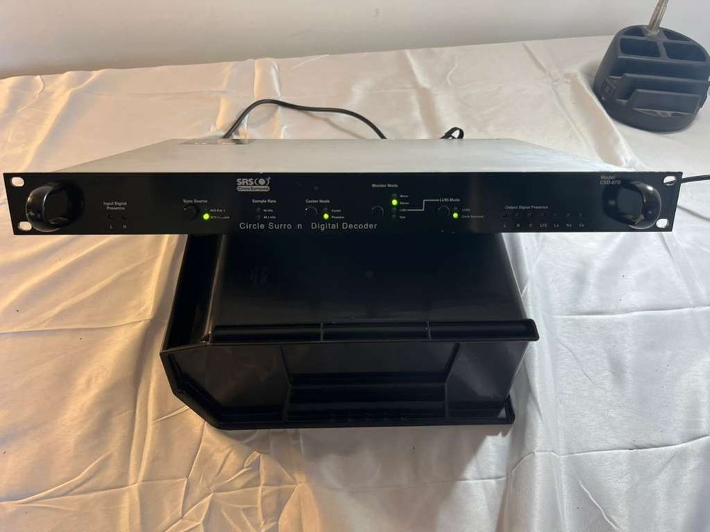 SRS Circle Surround CSD-07D Digital Circle Surround Decoder Working