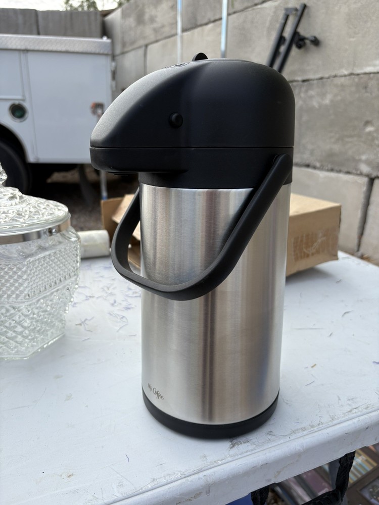 Mr. Coffee 2.2 Qt Pump Pot (NEW)
