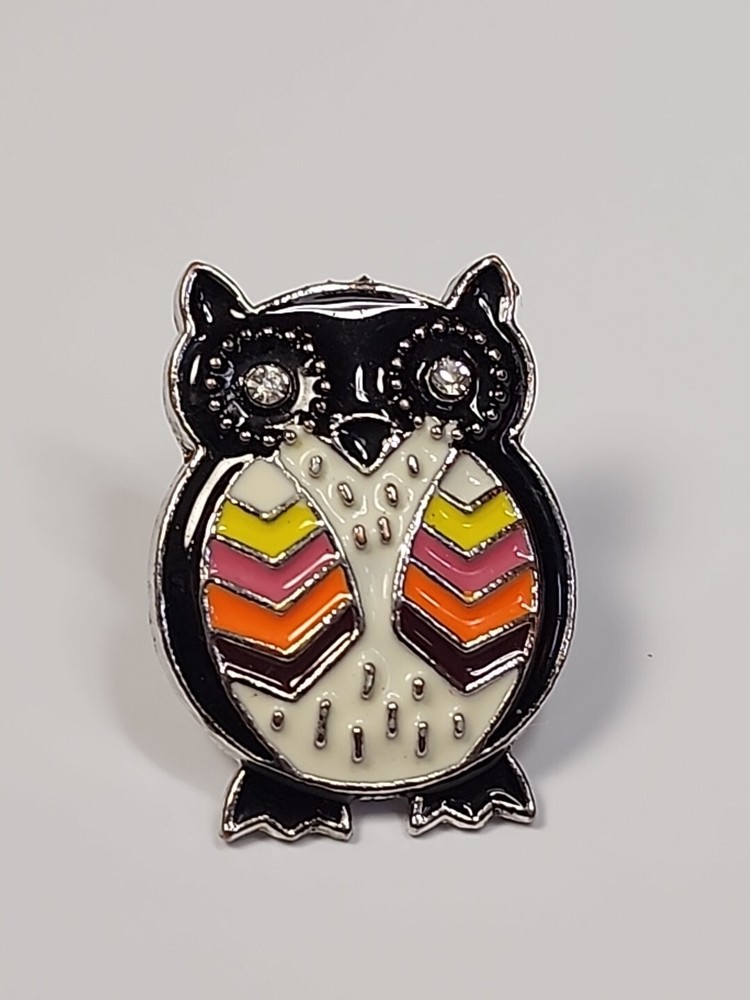 Owl Lapel Pin Black & White Zigzag Design