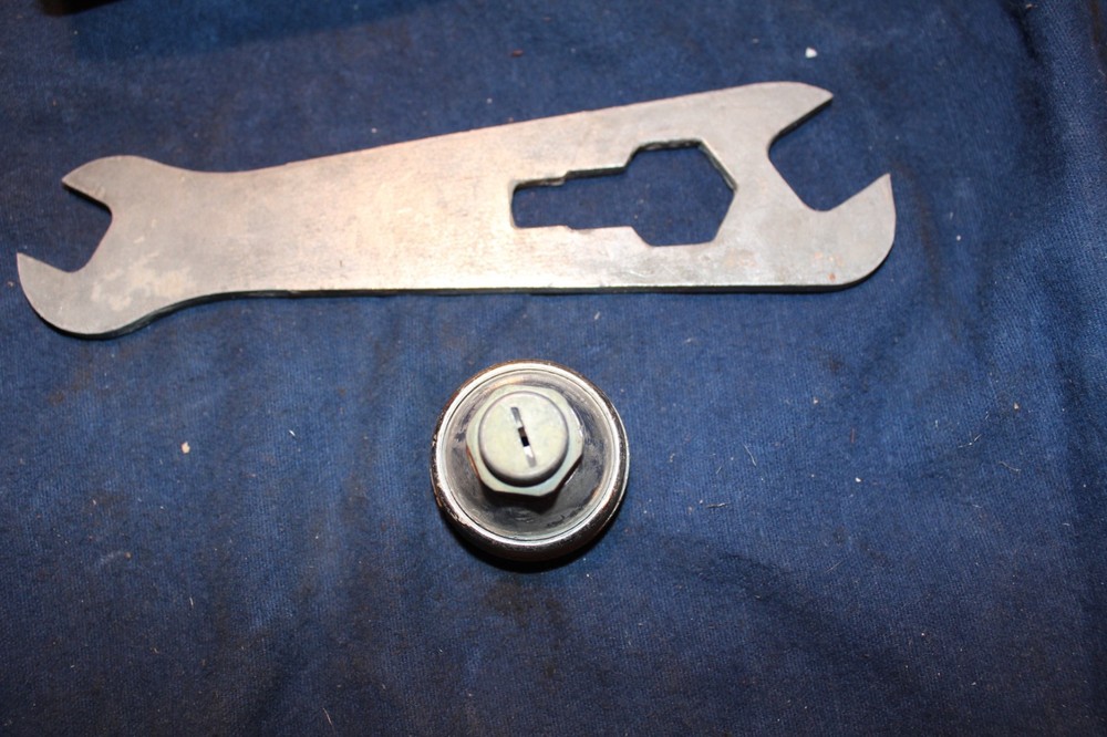 Binks Spray Gun Model 29 Used in original box w/ paperwork