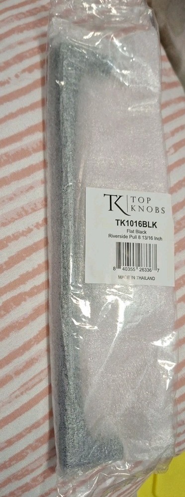 New Sealed - Top Knobs TK1016BLK Flat Black Riverside Pull 8 13/16"