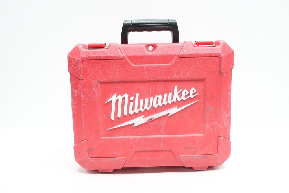 Milwaukee 2601-22 18v Compact Driver/drill Kit