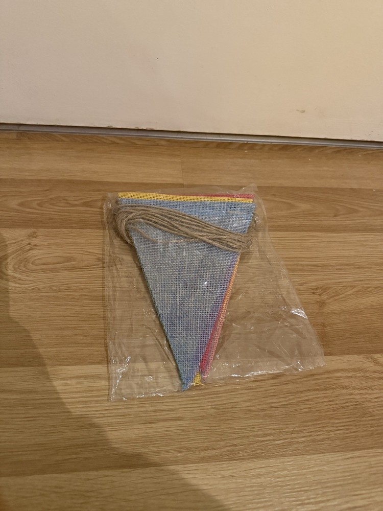 Multicoloured Burlap Triangle Bunting Party Decoration