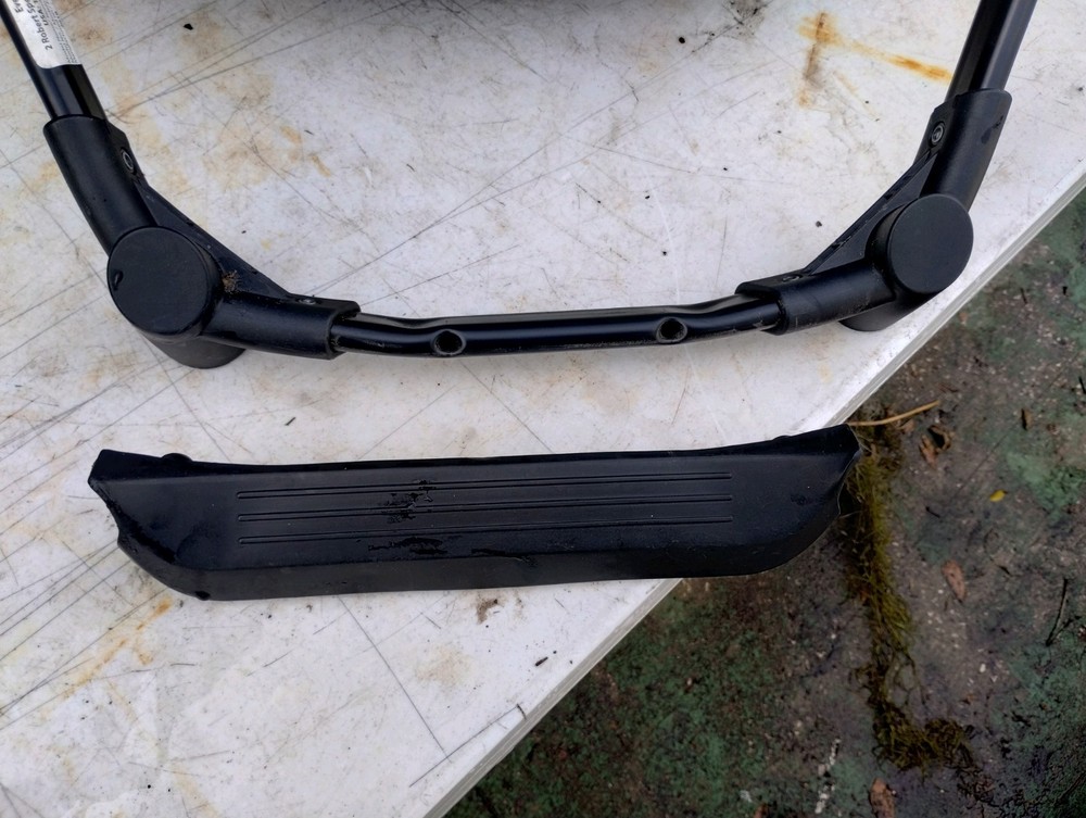 Evenflo Urbini Omni Plus Stroller Replacement Part. Front Foot Rest