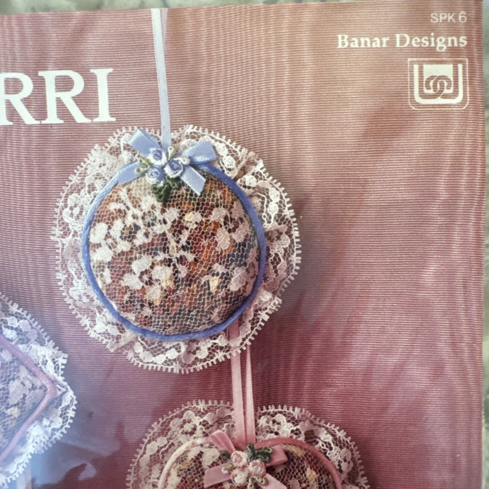 Potpourri Kit -Easy No-Sew – by Banar T