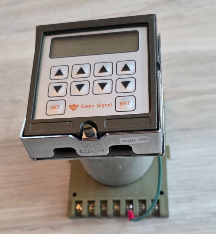 Eagle Signal CX202A6 Cycle-Flex Electronic Reset Timer