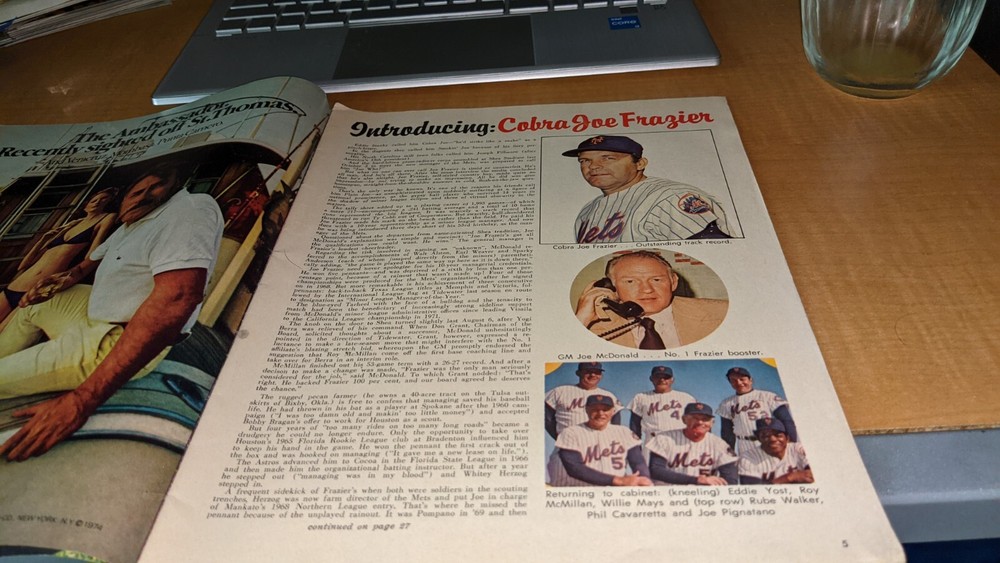 1976 New York Mets Baseball Scorecard Program READ