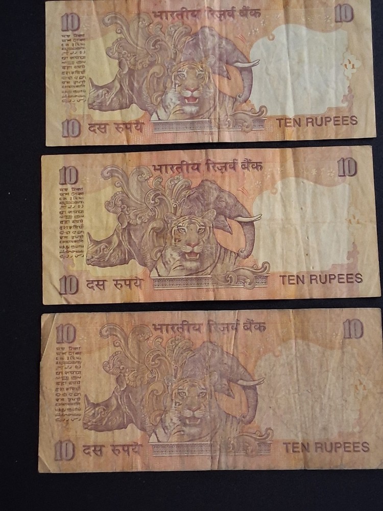India 10 Rupees Banknotes (3)