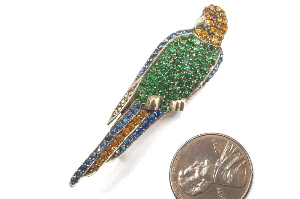 VINTAGE ART DECO STERLING SILVER MULTI GEM PASTE PARROT / BUDGIE BROOCH c1920's