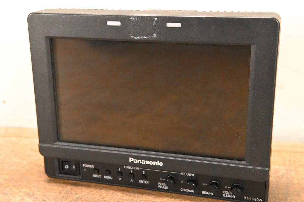 Panasonic BT-LH80WP 7.9" Multi-Format Color LCD (NO POWER SUPPLY) CG01MDQ