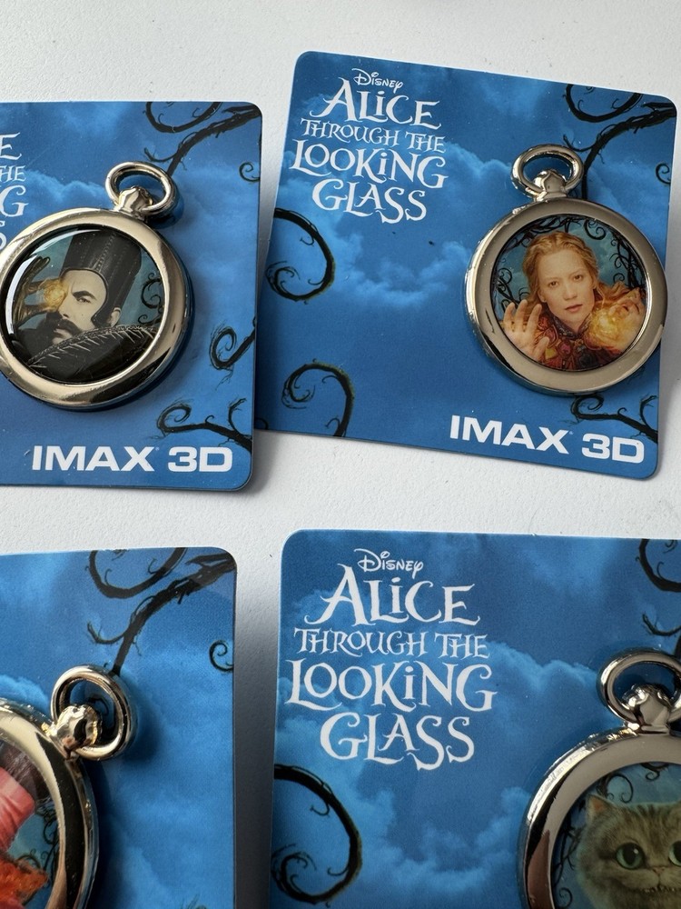 Disney Alice Through The Looking Glass