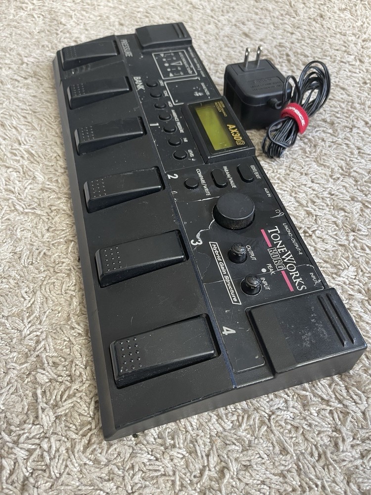 ✨Korg ToneWorks AX30G✨ Multi Effects Pedal W/PSU Working!
