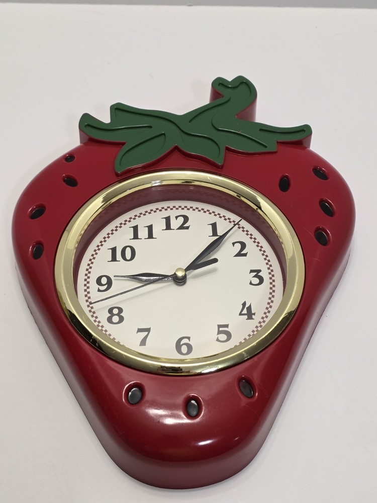 Vintage Decorative Strawberry Shaped Plastic Analog Wall Clock (Tested/Working)