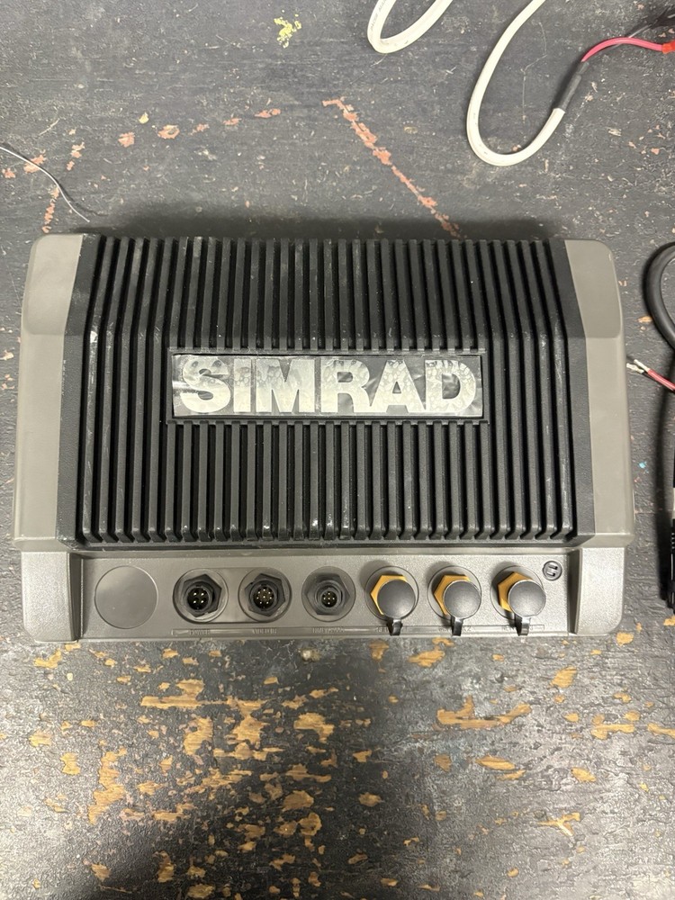 Simrad NSS 12 Sport GPS Chartplotter Sonar Multifunction Display