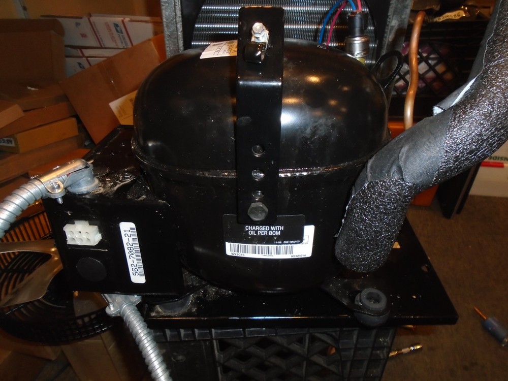 Emerson Copeland Compressor (RST45C1E-CAA-102) 115volts